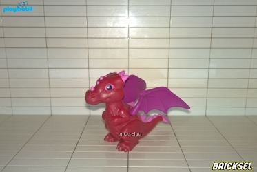 Маленький дракончик с светло-фиолетовыми крылышками красный