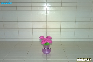 Букет розовых роз в сиреневой перламутровой вазе