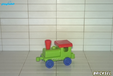 Паровозик игрушечный салатовый с красной крышей
