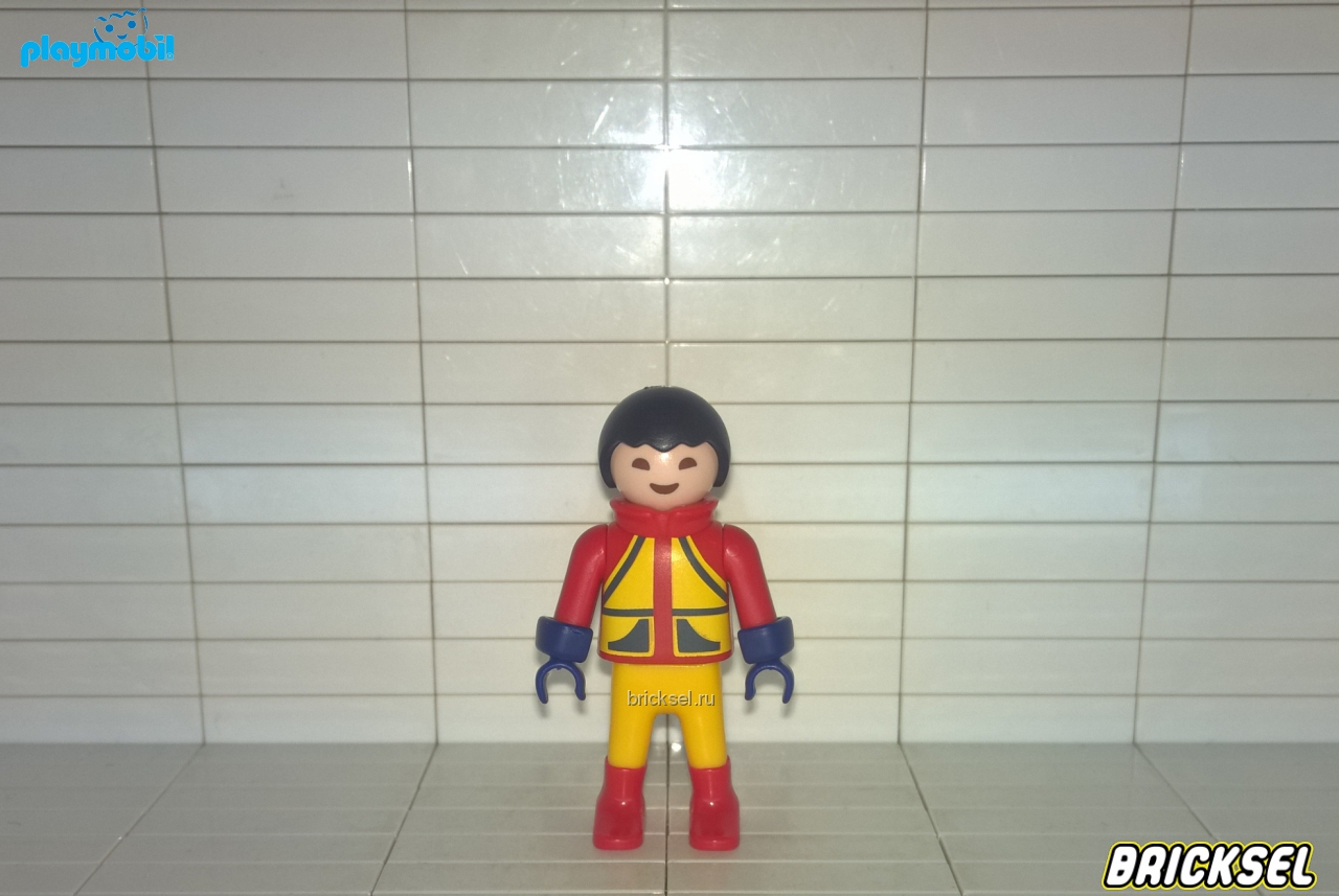 Плеймобил Восточный мальчик в теплом замнем красно-желтом костюме, Playmobil