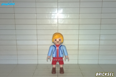 Плеймобил Мальчик со светлыми волосами в курточке и красных шортах голубой, Playmobil