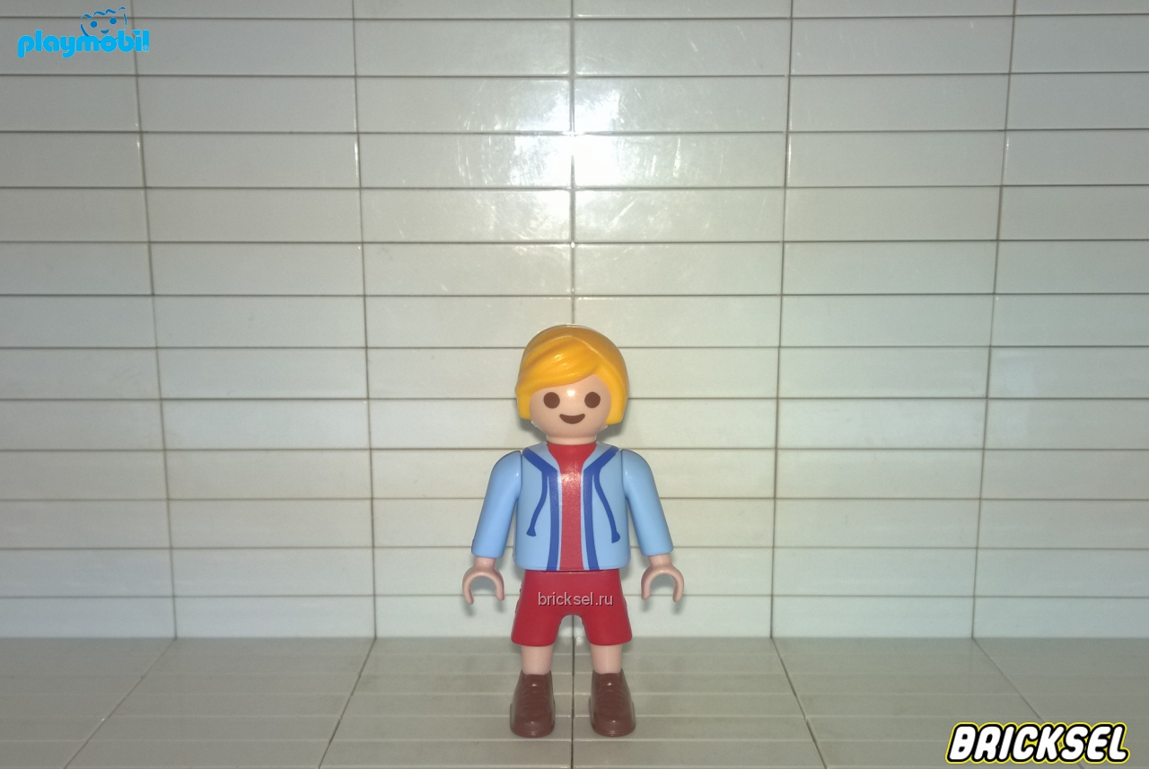 Плеймобил Мальчик со светлыми волосами в курточке и красных шортах голубой, Playmobil