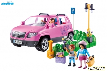 Набор Playmobil 9404pm: Семейный автомобиль с парковочным местом