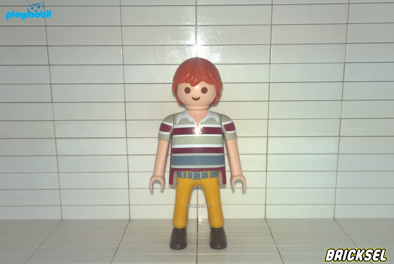 Плеймобил Мужчина с рыжими волосами в коричневых брюках и футболке-поло в серо-бордовую полоску, Playmobil