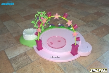 Плеймобил Площадка для танцев розовая с аркой деревом и колодцем, Playmobil