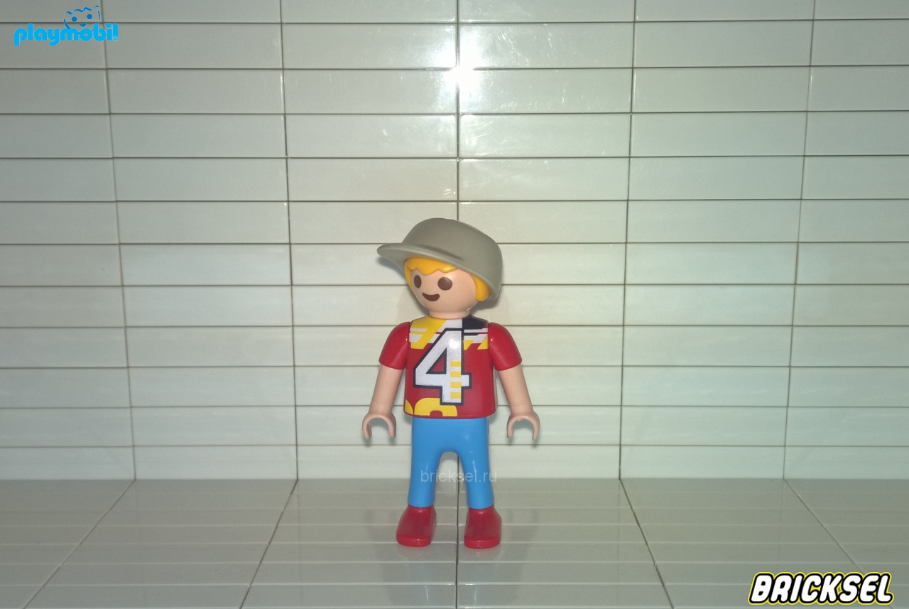 Плеймобил Мальчик в футболке с цифрой 4 в кепке (1995), Playmobil, не частый
