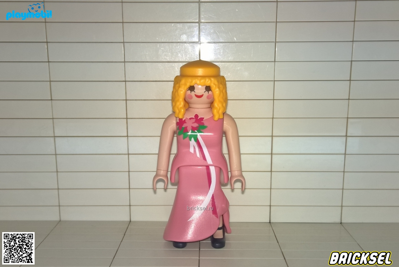 Плеймобил Принцесса в платье нежно-розового цвета с цветами на груди и вьющиеся желтыми волосами, Playmobil